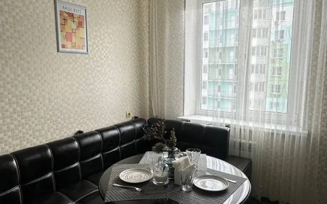 Na Ulitse Borisa Alekseeva 20k4 Flat