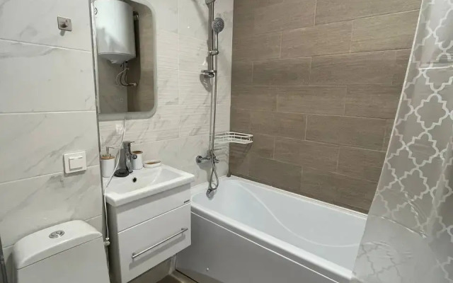 Квартира Студия с Видом на Бассейн в ЖК Кипарис 129