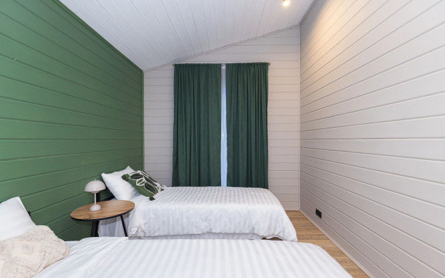 Novy Uyutny I Sovremenny Guest House