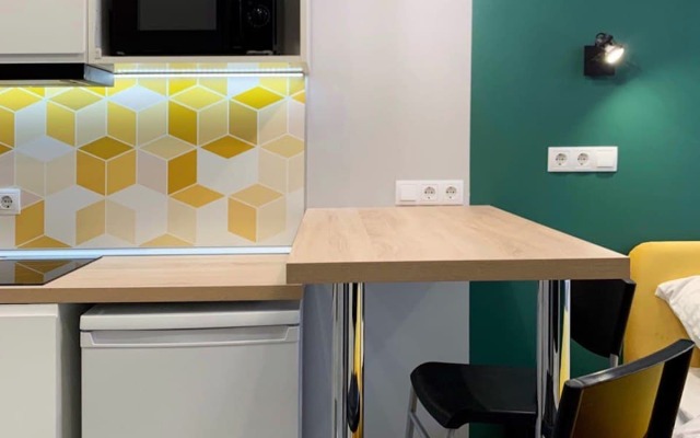 Апартаменты Уютная студия рядом с ТЦ Москва