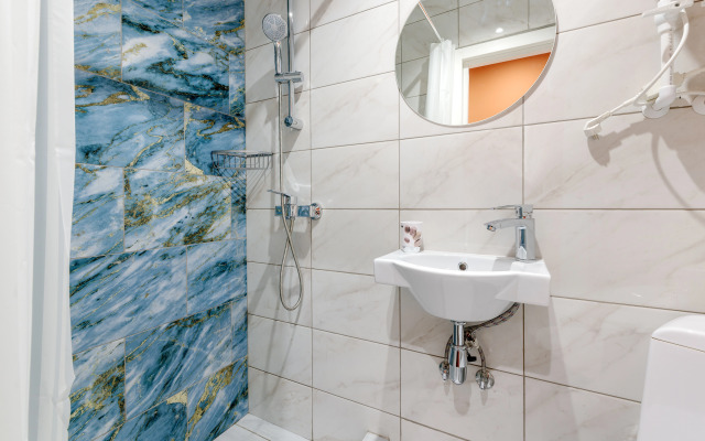 Odnomestnye Na Naberezhnoy Obvodnogo Kanala Apartments