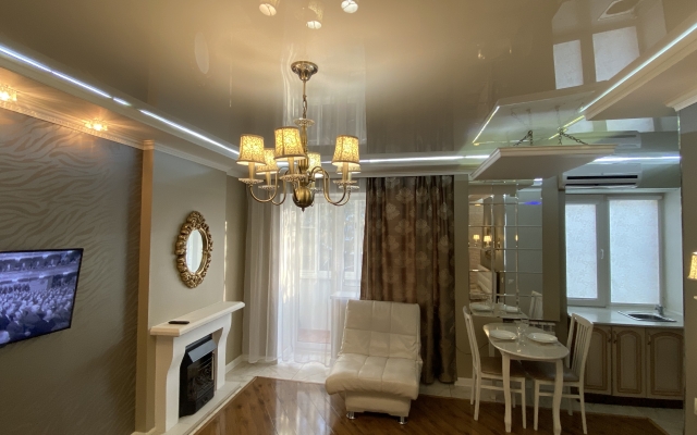 V Tsentre Pyataya Avenyu Apartments