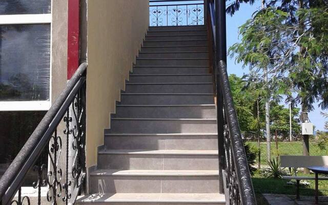 Achi Guest House