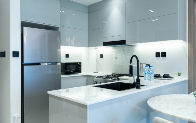 Apartment Keyrock Living - Binghatti Canal Sky Retreat