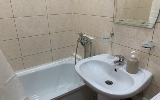 Na prospekte Deriglazova 51 Flat