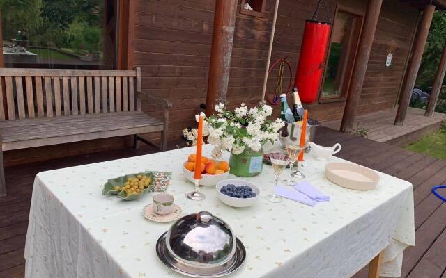 Вилла Ларсон