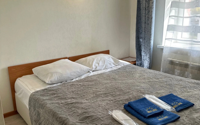 Lotos Hotel