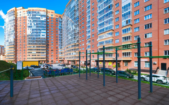 Kvartirka-Nsk Na Ul. Startovaya 1 Flat