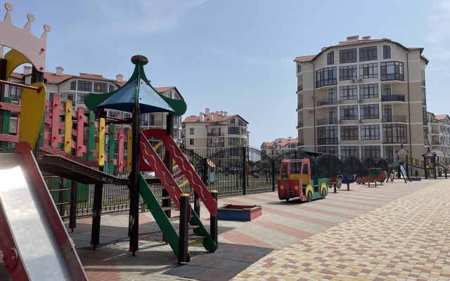 Квартира двухкомнатная Крымская 22