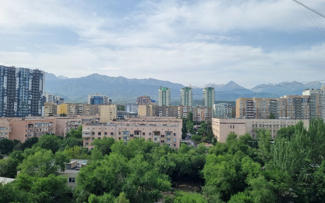 22 Samiy Tsentr. Vid na Gory. Idealno dlya Komandirovannykh i Turistov Apartments