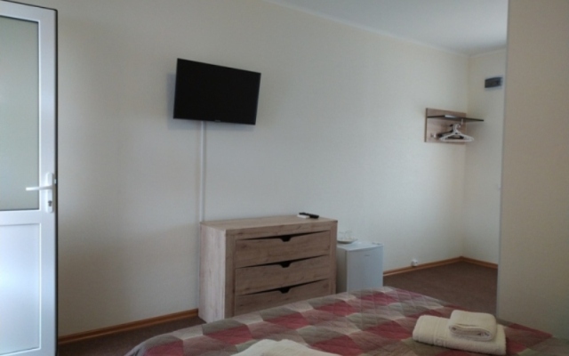 Almaris Guest House