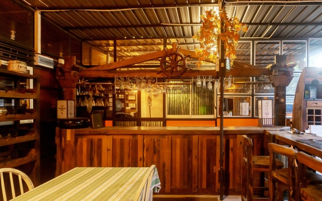 Yoho Taskans Villa