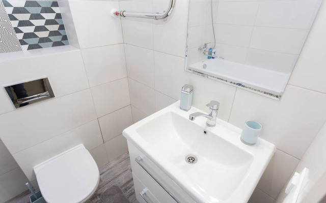 Апартаменты Seven Floor Apartment