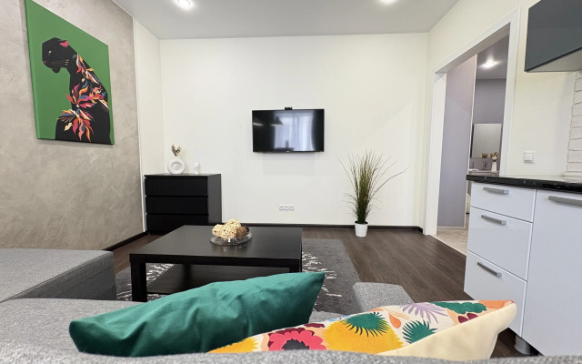 Apartamentyi GreenWood Forest Loft Sutki Life