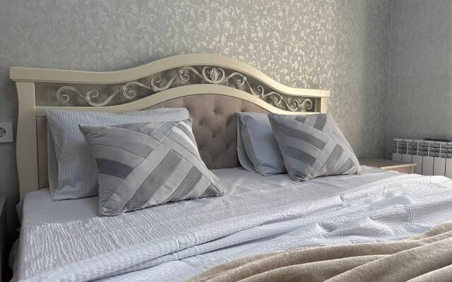 Апартаменты Однушка Возле Озера Ак Гель