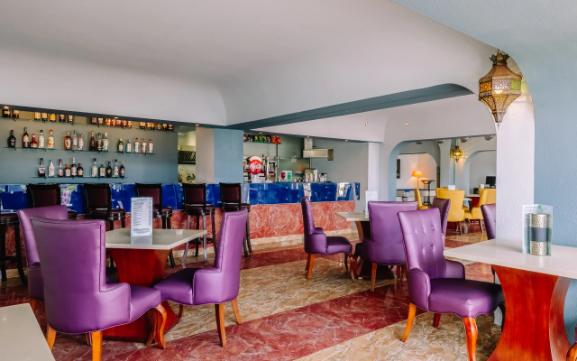Grand Muthu Oura View Beach Club Apart-Hotel