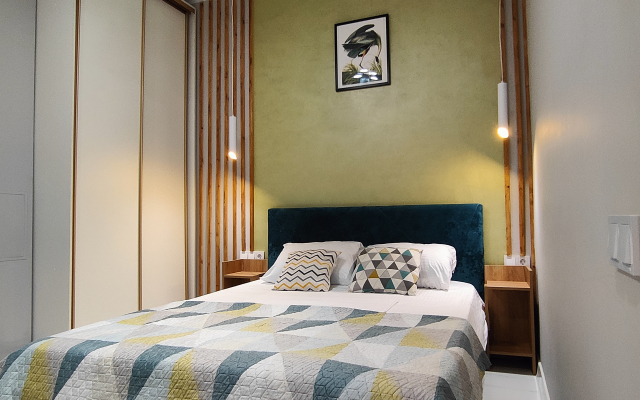 Stilnye S Otdelnym Vhodom Apartments