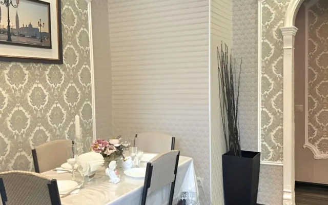 Flat v Tsentre Goroda s Vidom na Mashuk