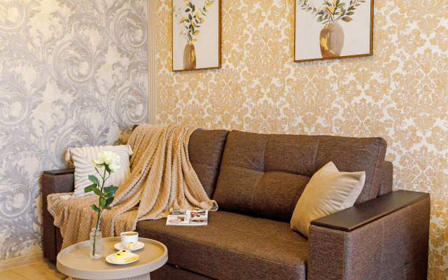 Апартаменты на Революционной 4