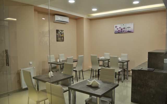 Tiflis Avlabari Hotel