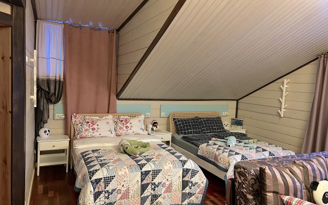 Ryadom s Igoroy Guest House