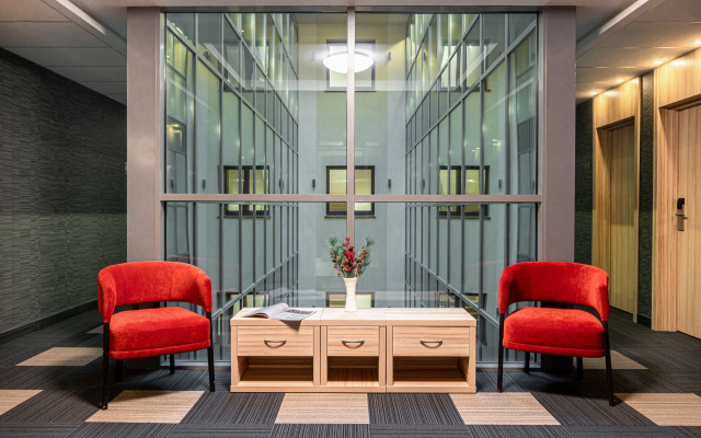 Отель Harbor Club