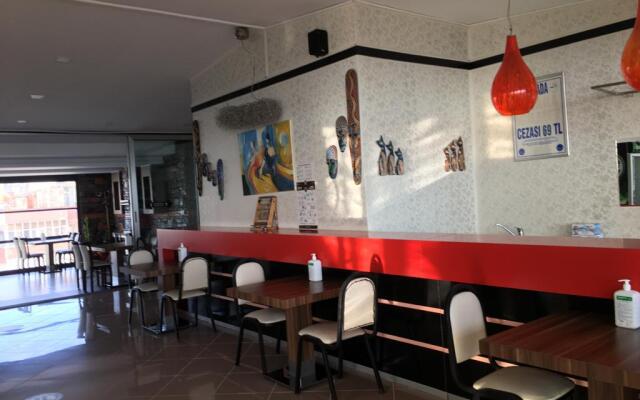 Grand Ons Hotel