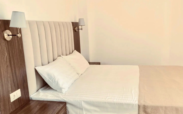 Resort Mersini