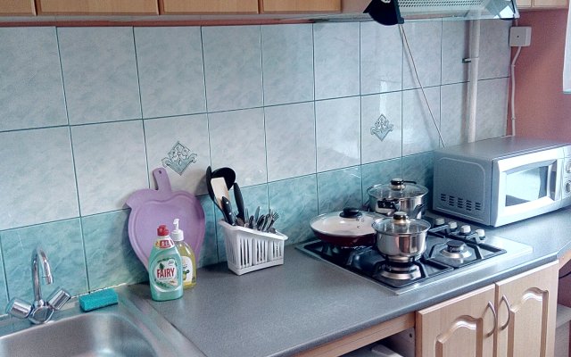 Venetsiya Karyakinskaya 41 Apartaments