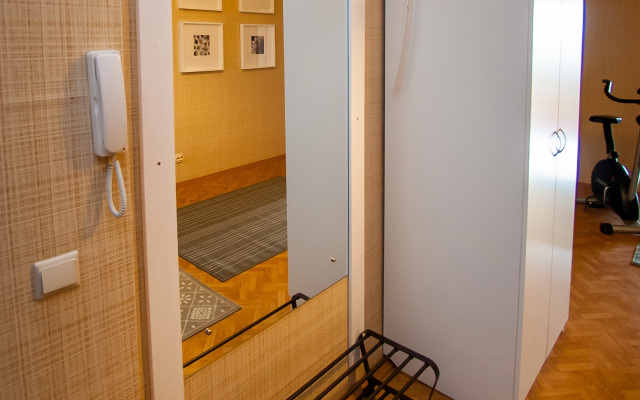 Квартира 2х Комнатная на Улице Поле Свободы 129