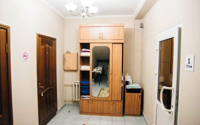 Tsentral Mini hotel