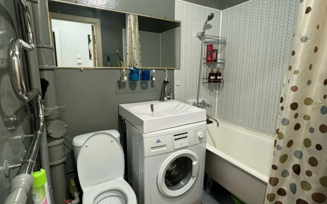 Квартира На 50 лет Октября 19