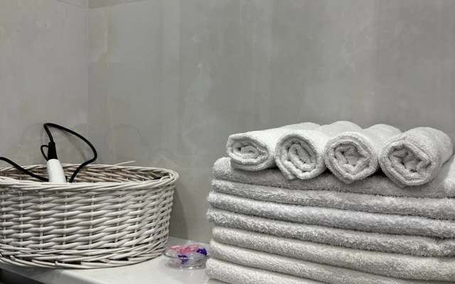 Квартира Очень уютная трехкомнатная недалеко от парка Краснодара