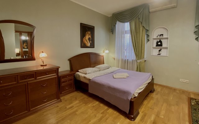 Suite With Kremlin View Tverskaya Apartments