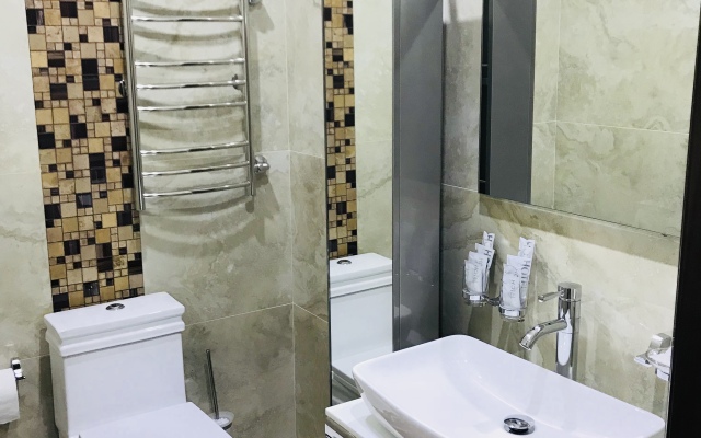 Royal Riz Hotel