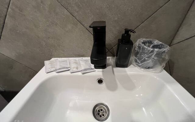 s Khoroshim Remontom v Tolyyatti Apartament