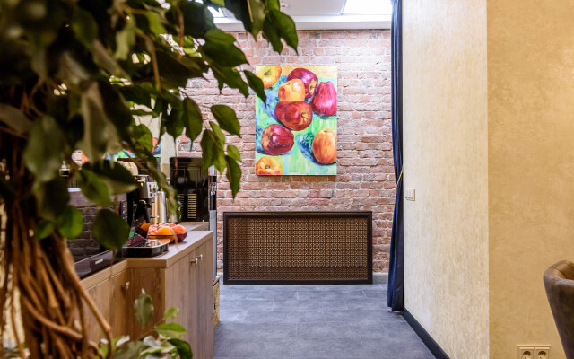 Ruann Decart Hotel