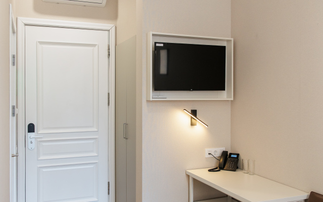 Artbox Hotel