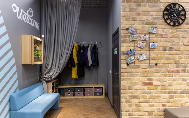 Deep Sleep Hostel