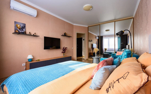 Квартира с панорамным видом на город рядом с парком Галицкого. Сеть Мята