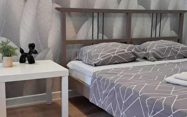 Na Prospekte Oktyabrya 87 Flat