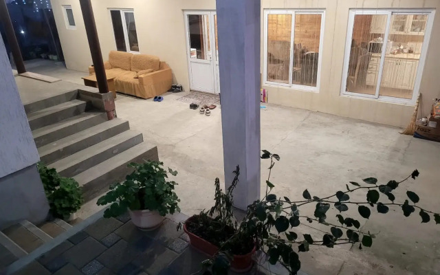 U Daryi Guest house