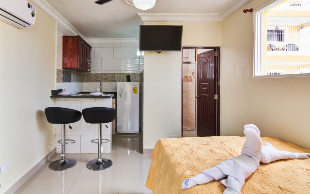 Tropical Island Hotel