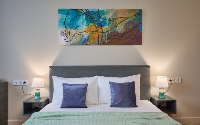 Art Khaus Apartments