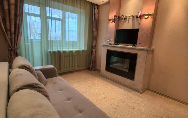 Квартира Счастливая Матрешка Двушка с Камином на Исакогорке
