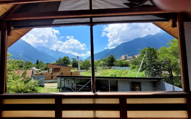 Частный дом Уют горных вершин