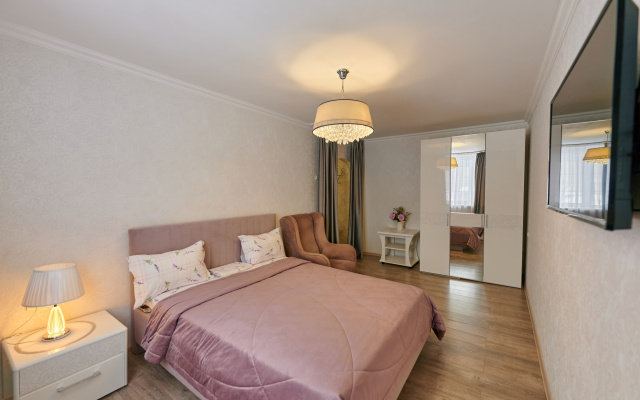 Na Prospekte Mira 151A Apartments