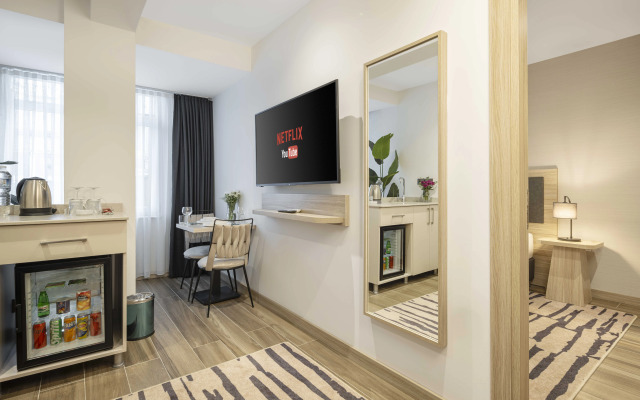 Бутик-отель The Capri Osmanbey