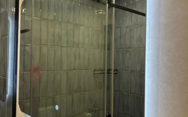 Апартаменты Live Wow Home