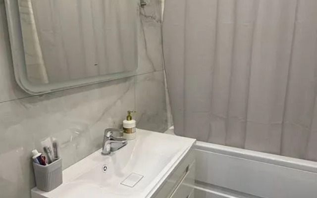 Квартира на Газпромной 15К6